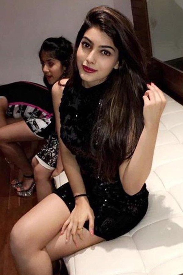  Escort Services in Viman Nagar